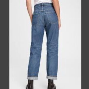 Gap & Jean ReDesign Mid Rise Relaxed UNISEX Straight Fit Jean With Washwell™
